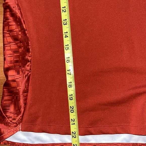 Columbia Titanium Women’s Rust Orange Colored Short Sleeve Top Athleisure Large - Picture 8 of 9